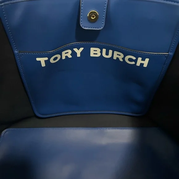 Tory Burch Navy and Cream Patterned Tote - Picture 7 of 9